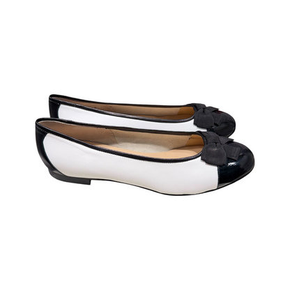 Gabriela / Lorbac | Vernice Nero Dolly