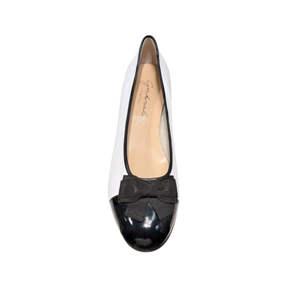 Gabriela / Lorbac | Vernice Nero Dolly