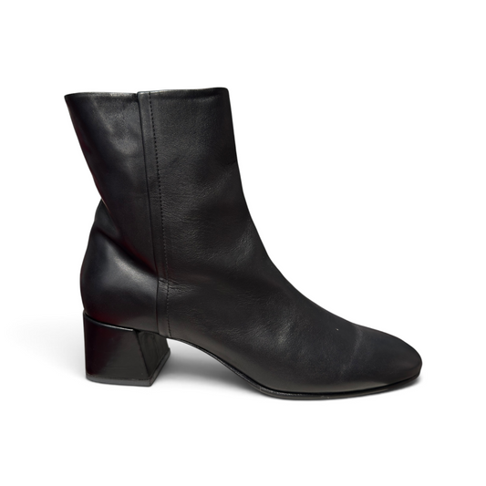 Barbara Bellini | Schwarz Plongé Stiefelette D9107