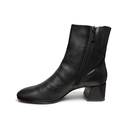 Barbara Bellini | Schwarz Plongé Stiefelette D9107