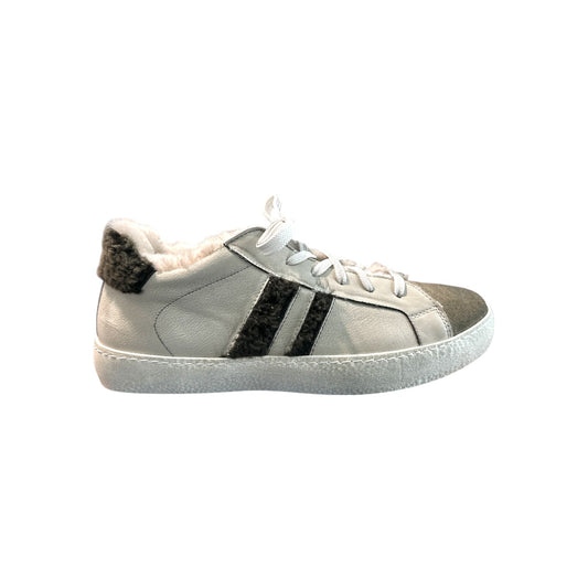Big Shoes Privé  |  W/Stone Lamm Sneaker